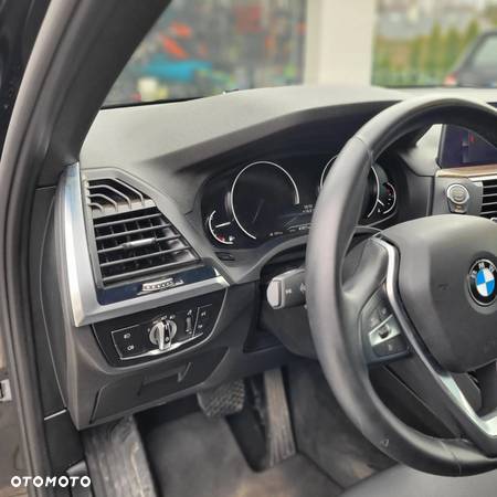 BMW X3 xDrive30i GPF xLine - 12