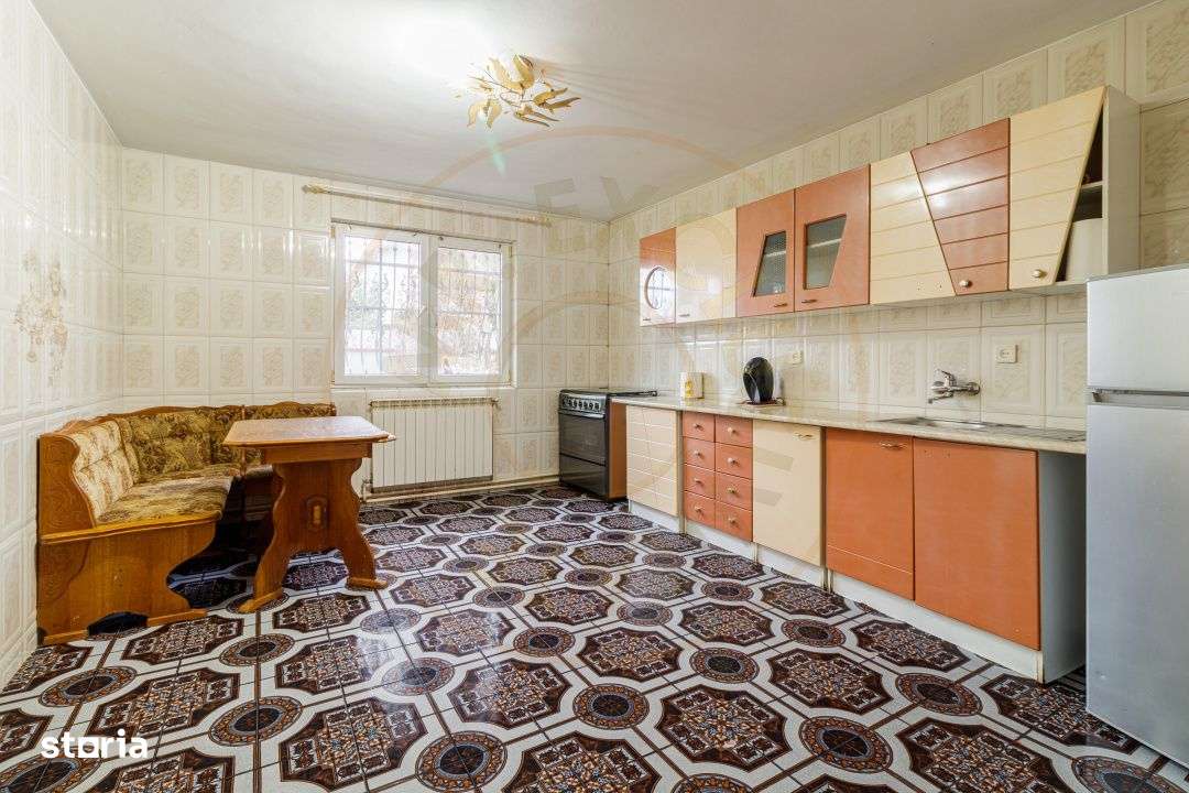 Casa Spatioasa - Teren 1000mp - Otopeni! - Imagine principală: 3/14