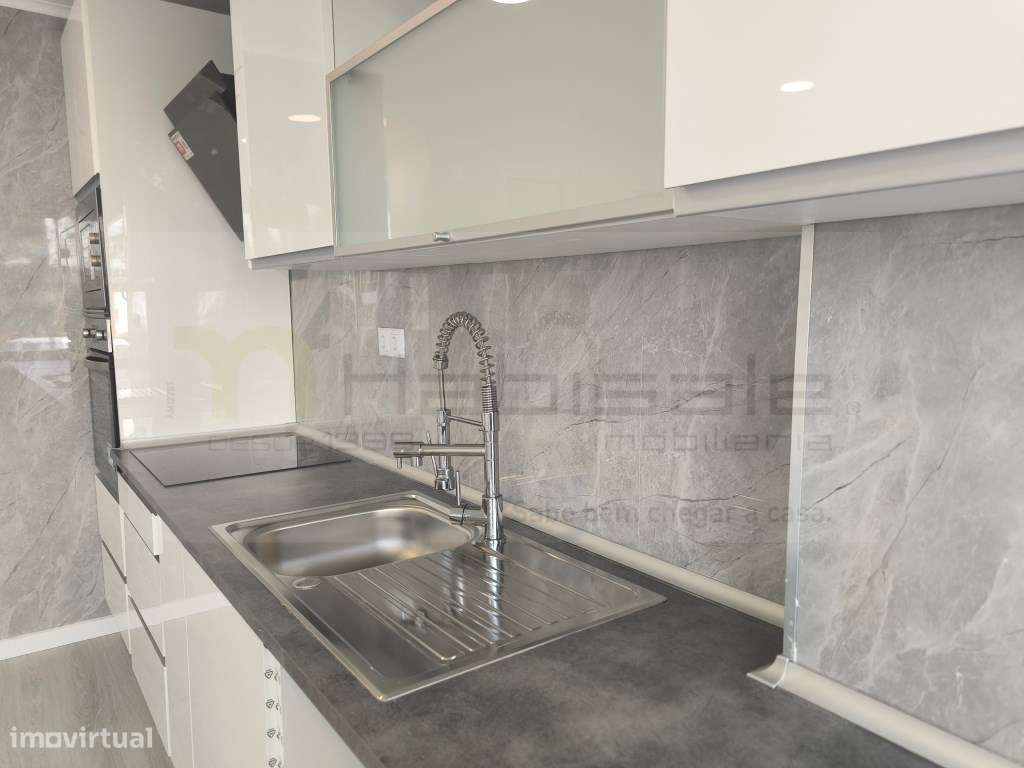 Apartamento T2 Oeiras Totalmente Remodelado - Grande imagem: 4/22
