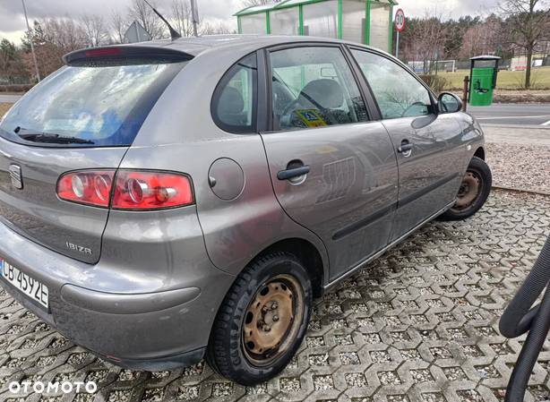 Seat Ibiza 1.4 16V Stylance - 4