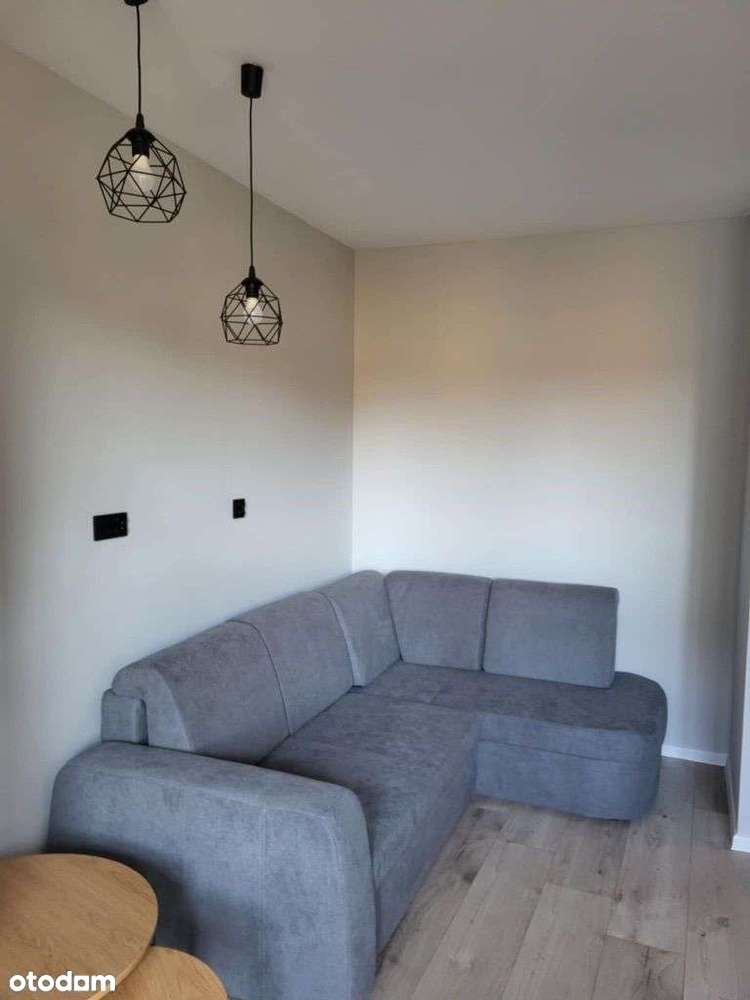 Nowoczesna, nowo wyremontowana kawalerka - Pełny obrazek: 3/8