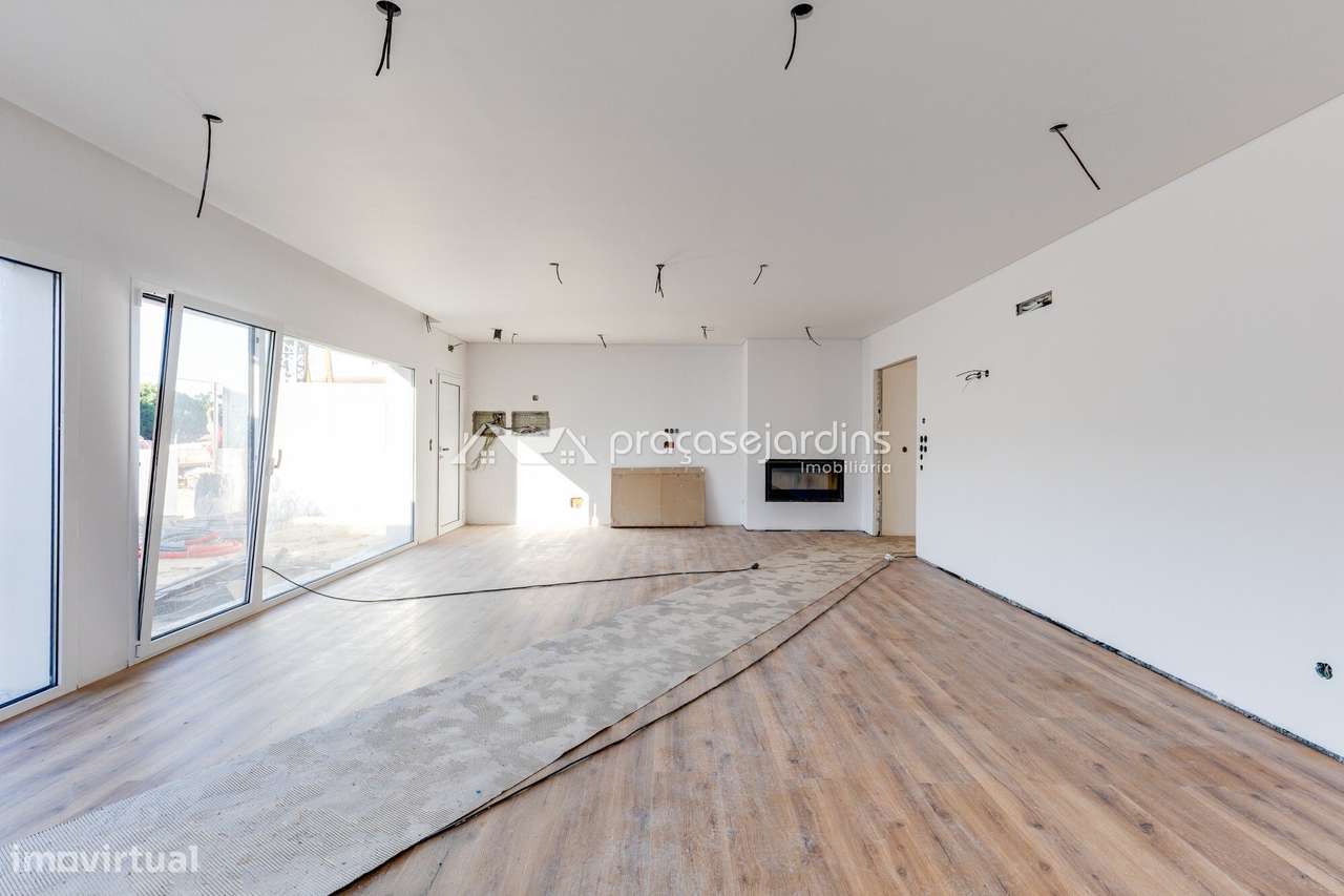 Moradia térrea T3+1 - Grande imagem: 5/37