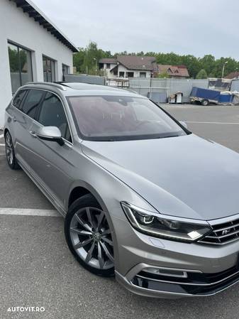 Volkswagen Passat 2.0 TDI DSG R Executive - 1