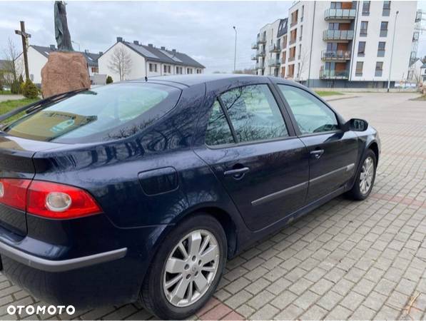 Renault Laguna - 3