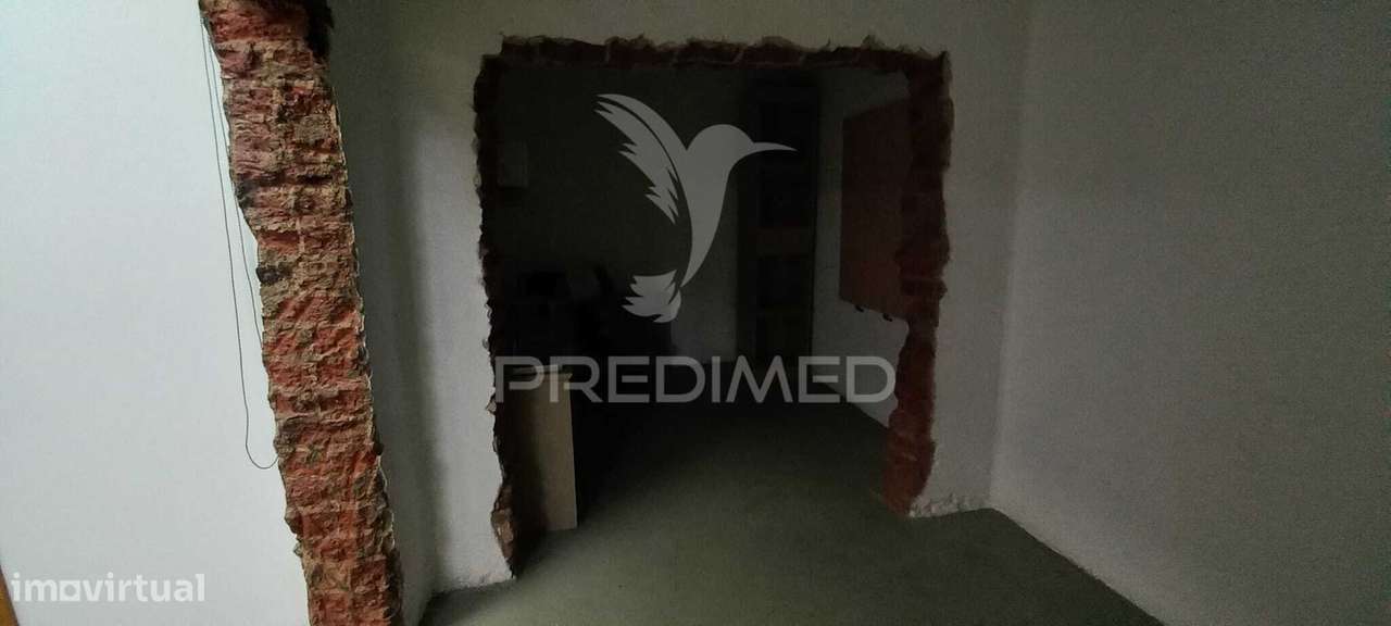 Arrenda se espaços comerciais - Volta Da Pedra /Palmela 350€/400€ - Grande imagem: 2/4