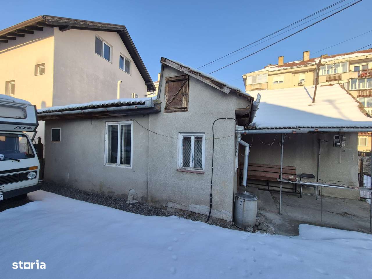 Vand  casa de demolat,proiect afacere,casa de locuit, Cristesti,Centru-1