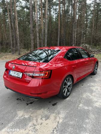 Skoda Superb 2.0 TSI 4x4 DSG SportLine - 19