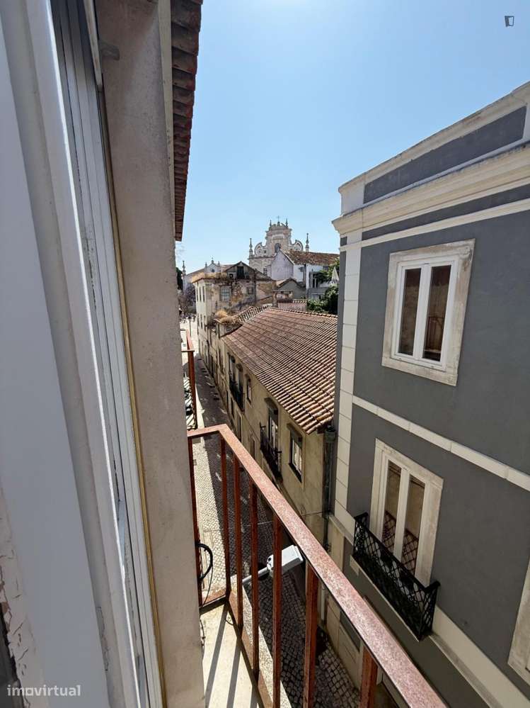 Quarto - localizado em Santarem - Grande imagem: 4/10