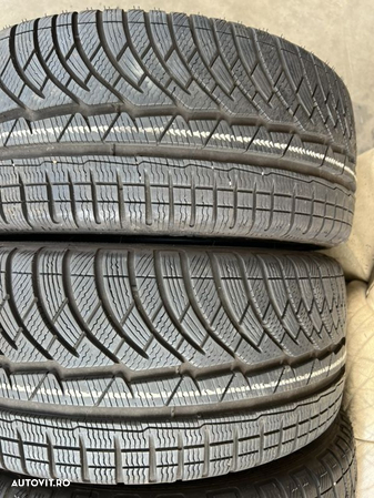 vând 4 anvelope 225/40/18 Michelin de iarnă ca noi - 2