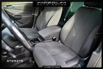 Volkswagen Passat 2.0 FSI Comfortline - 28