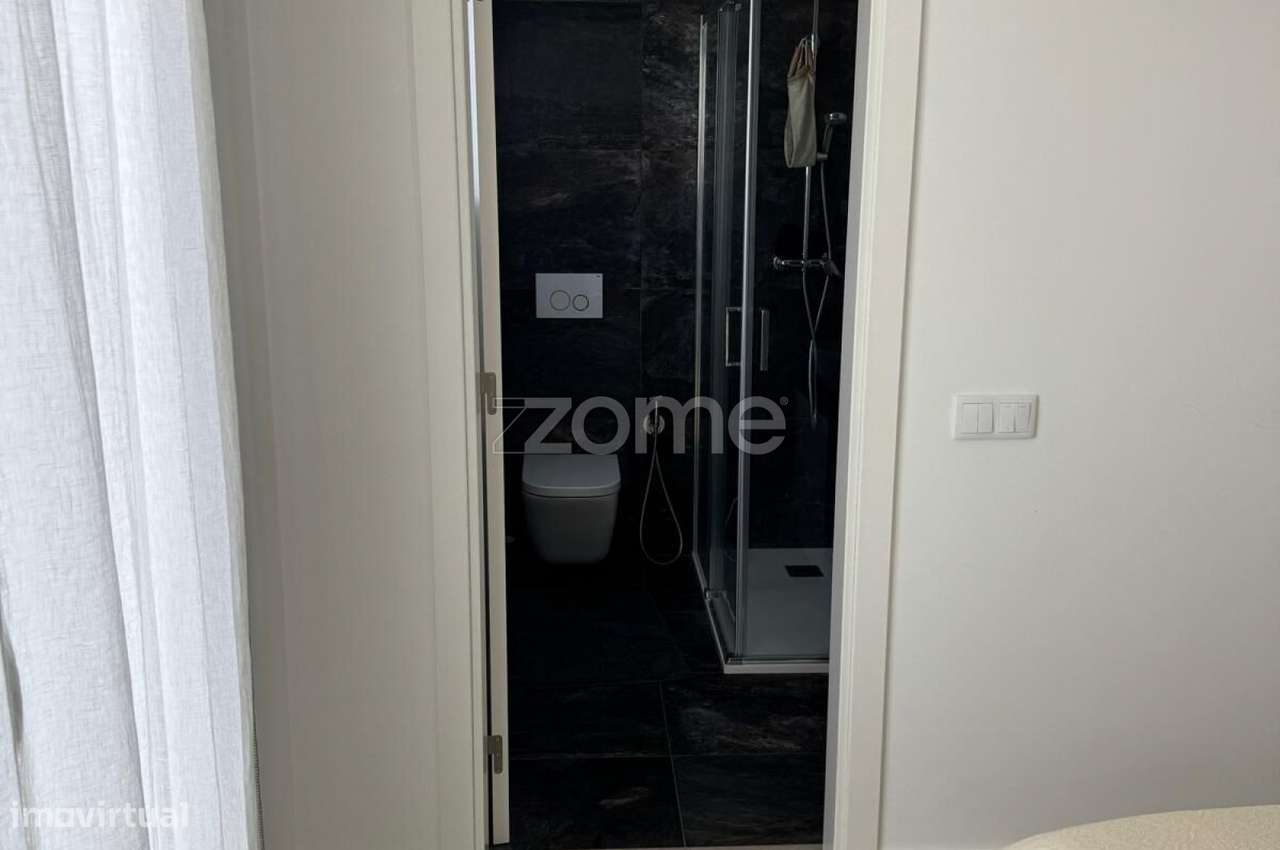 Moradia T4 com 2 Suites-30