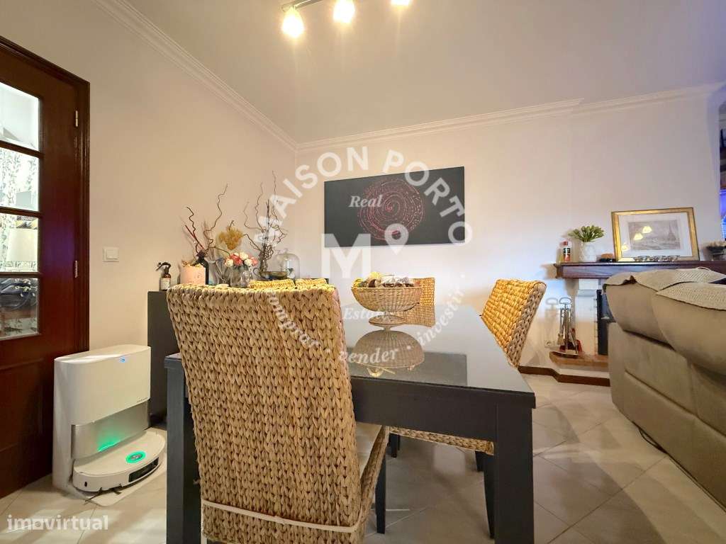 Apartamento T3 com 2 Varanda e Estacionamento em Rio Tinto, próximo...-20