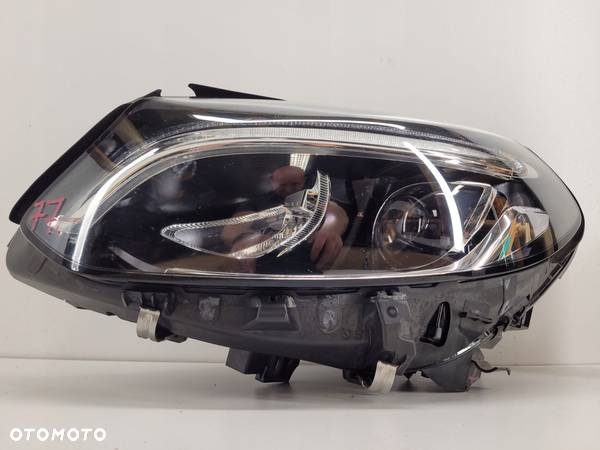 Mercedes B klasa 246 LIFT lampa lewa przód przedni - 6