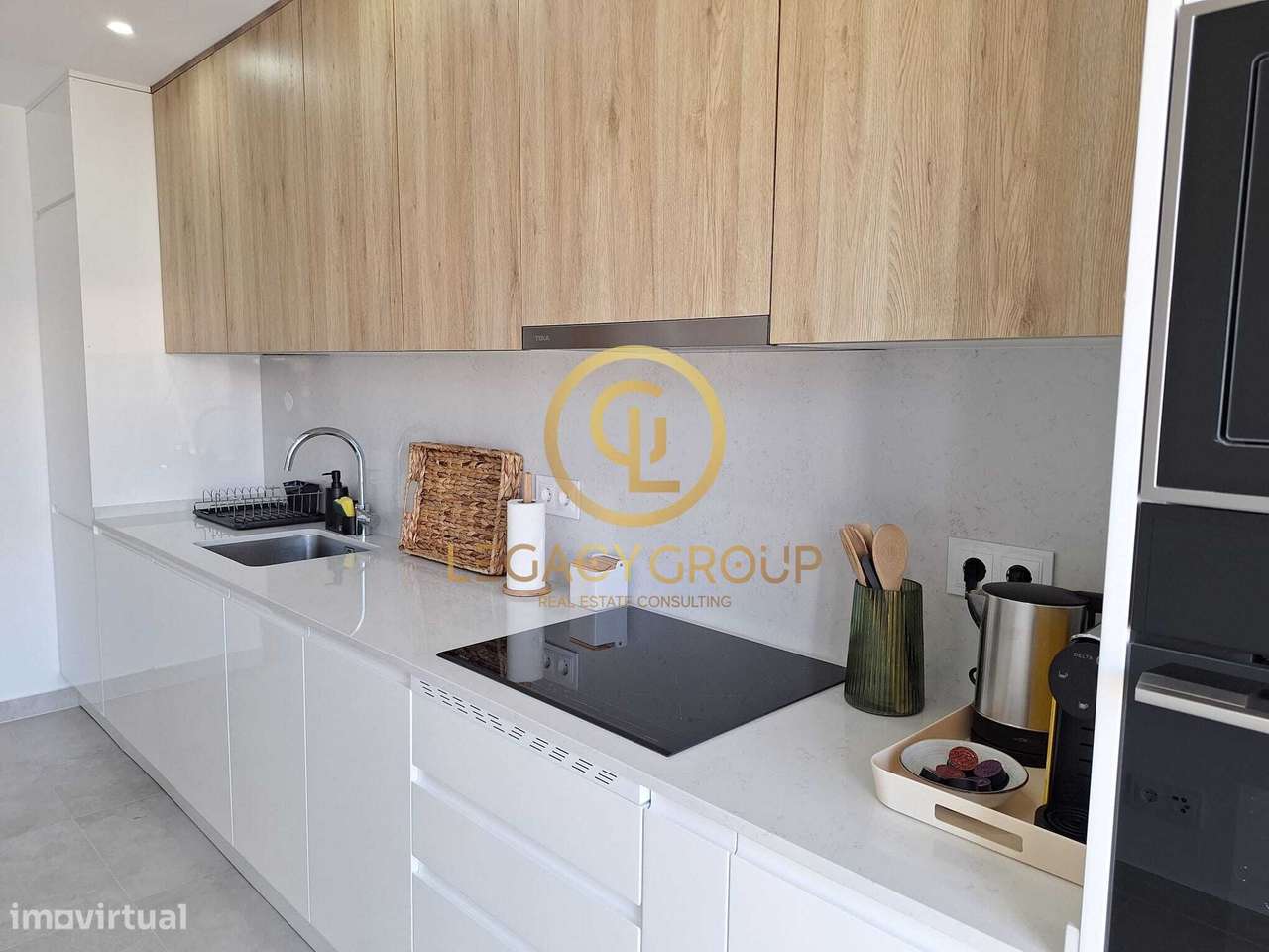 Apartamento com 2 quartos em Armação de Pêra a 1 Minuto da Praia! - Grande imagem: 3/34