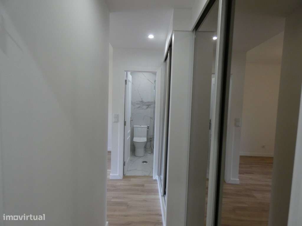 Apartamento T3 Feijó, Almada-17