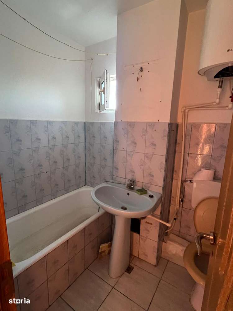 VAND 2 CAMERE M40 stradal bl-L ET 4 PRET 40.000 EURO-6