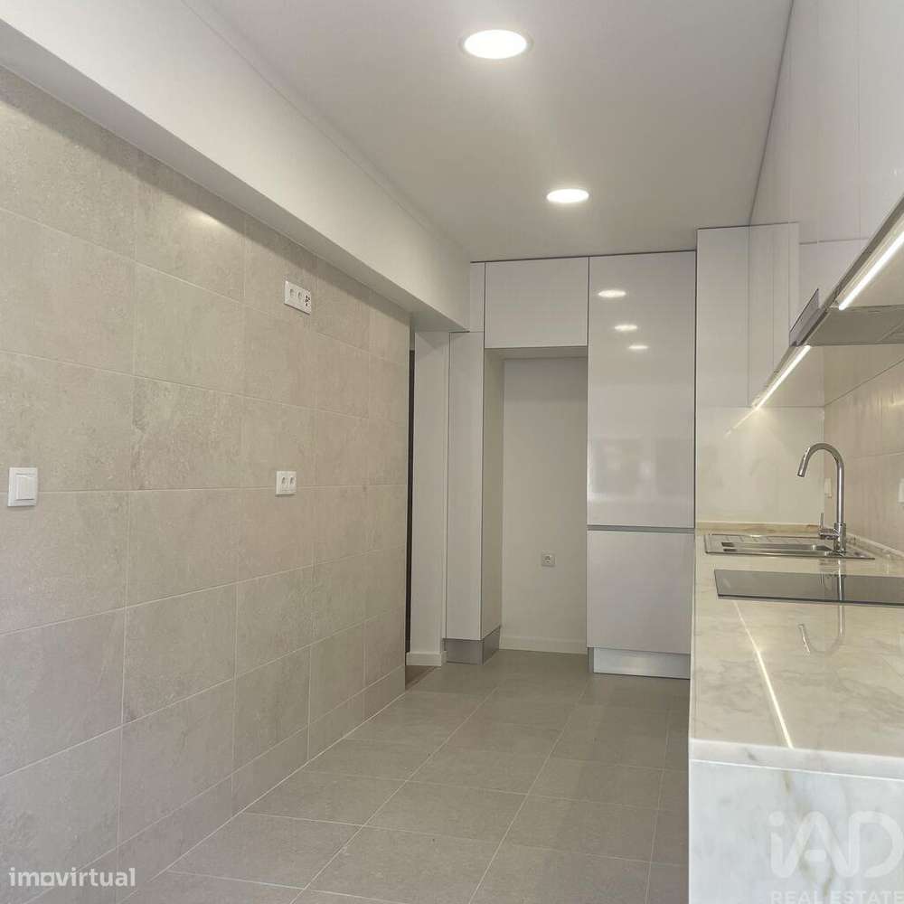 Apartamento T2 em Olivais de 66,00 m2 - Grande imagem: 2/13