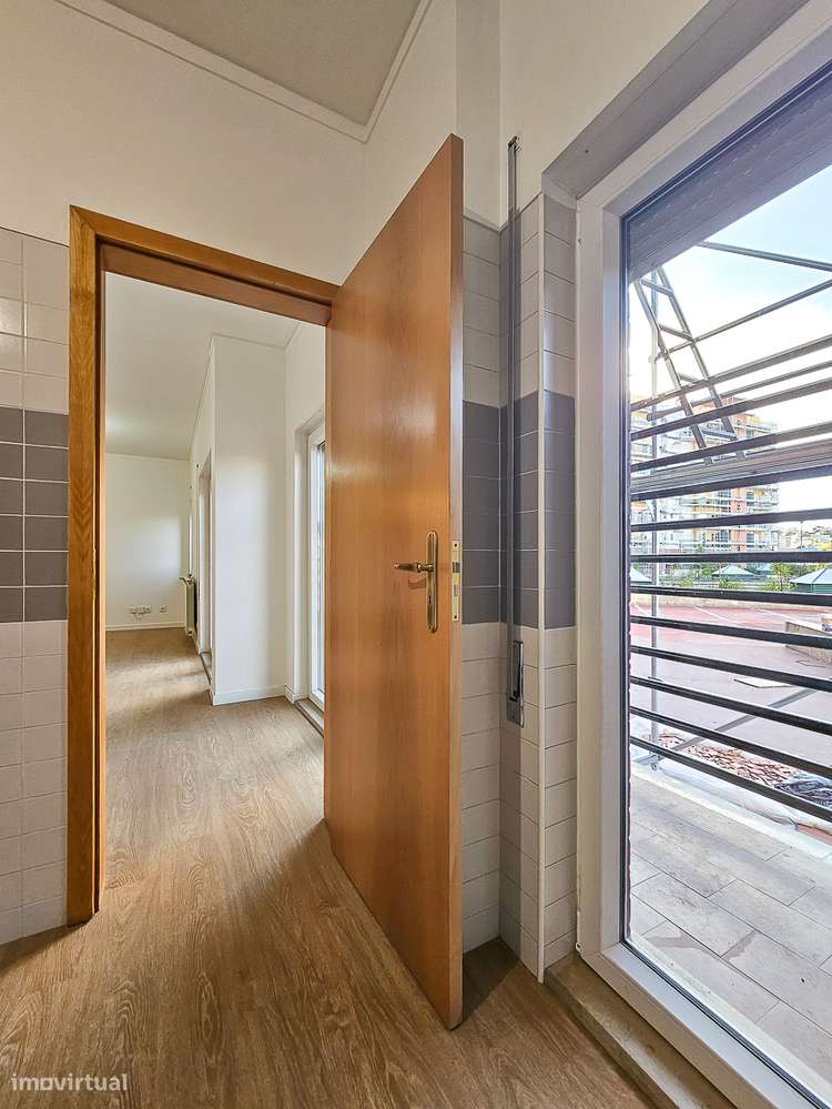 Apartamento Familiar Remodelado: Conforto e Comodidade na Sua Nova Cas-20