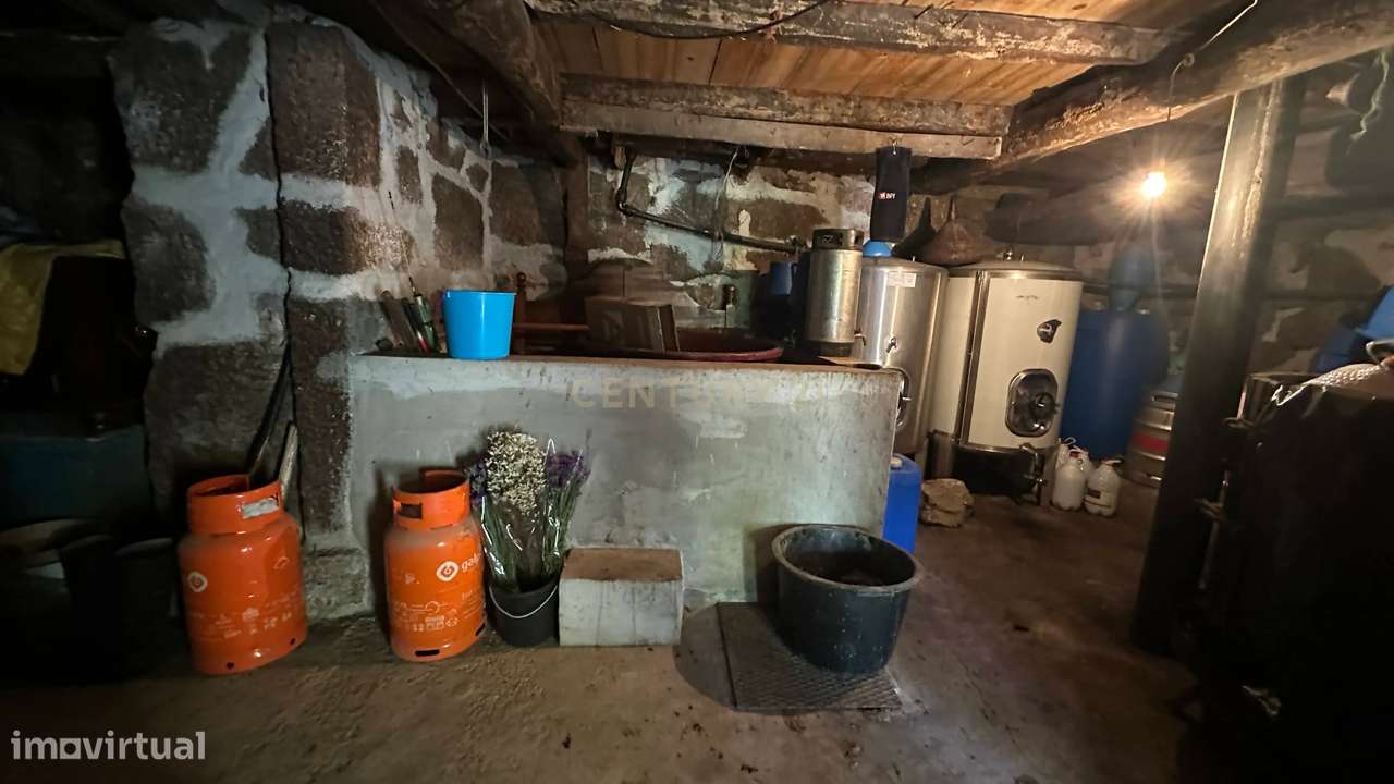 Casa no Gerês — Uma Oportunidade Rara no Mercado-11