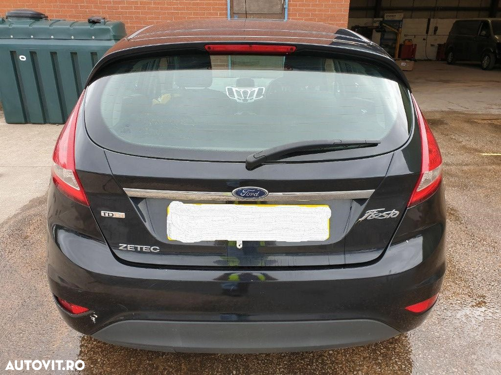 Trager Ford Fiesta 6 2010 Hatchback 1.6L TDCi av2q 95 - 6