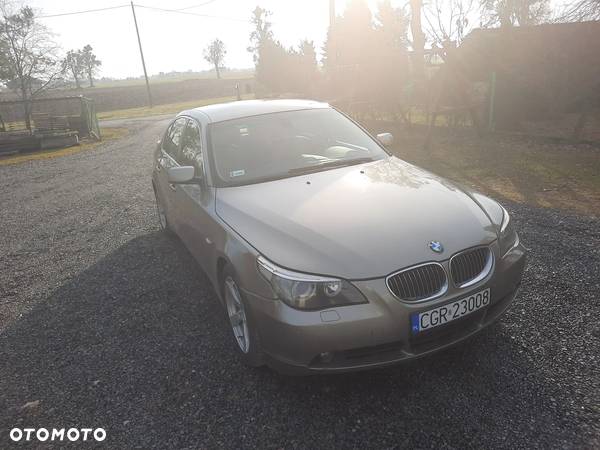 BMW Seria 5 535d - 16