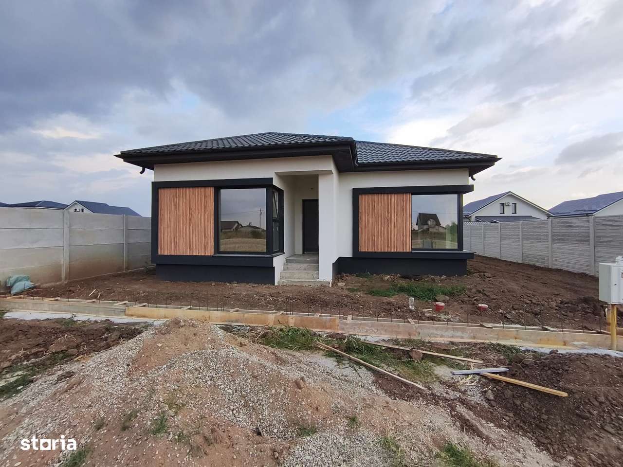 Casa noua 3 camere, 359 mp teren, la 300 m de DJ 401 - Vidra - Imagine principală: 3/9