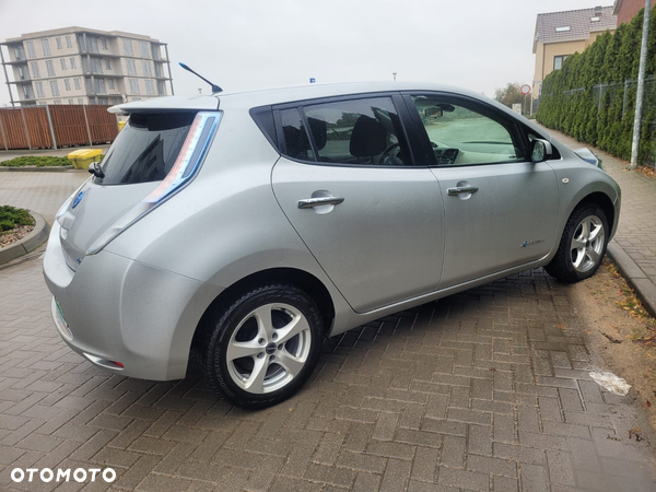 Nissan Leaf - 4