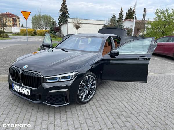 BMW Seria 7 750i xDrive - 15