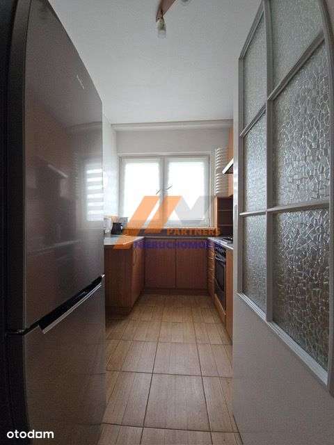3 pokoje z oddzielną kuchnią, balkon.-1