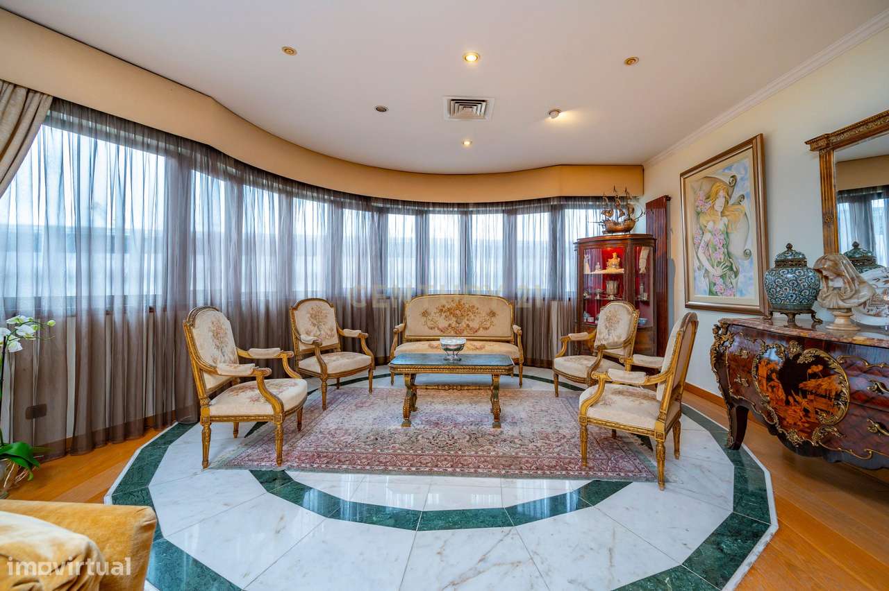 Apartamento T6 de Luxo nas AV. Novas Mobilado para arrendamento - Grande imagem: 3/46