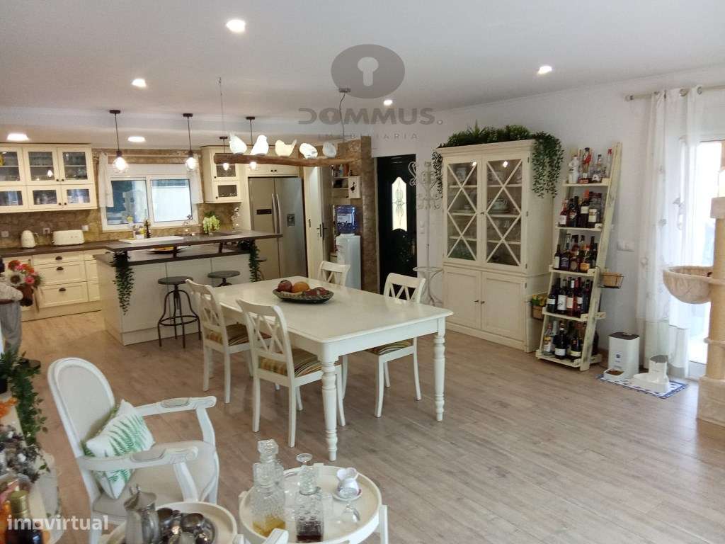 Moradia V3 / Quinta com Piscina-8