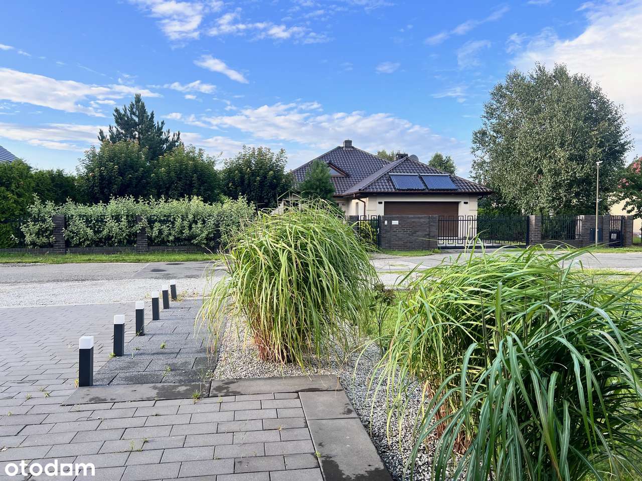 DUŻY NOWY DOM bez skosów /DUŻA DZIAŁKA /Tyniec Mały-5