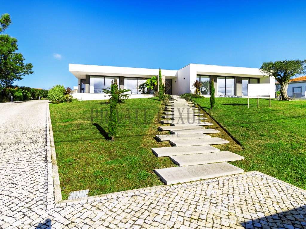 Moradia térrea contemporânea, Feng Shui T5 em Óbidos - Grande imagem: 3/34