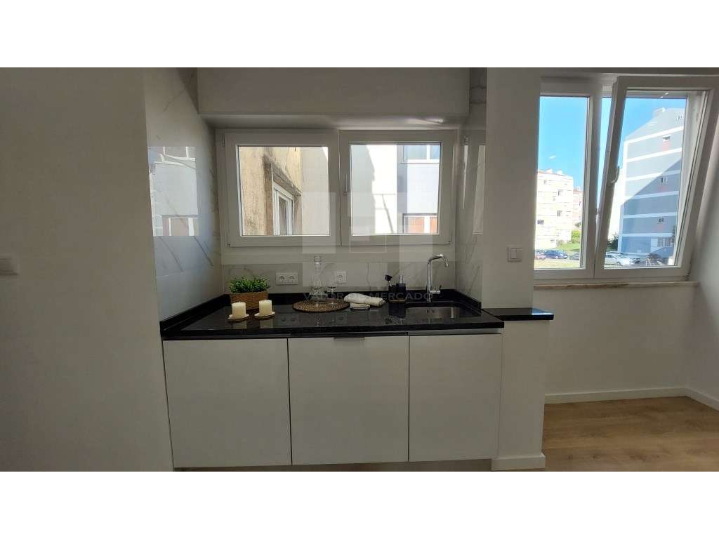 Apartamento T3 Estada de Benfica - Grande imagem: 5/20