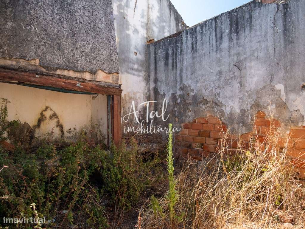 Moradia para Recuperar em Pontével-12