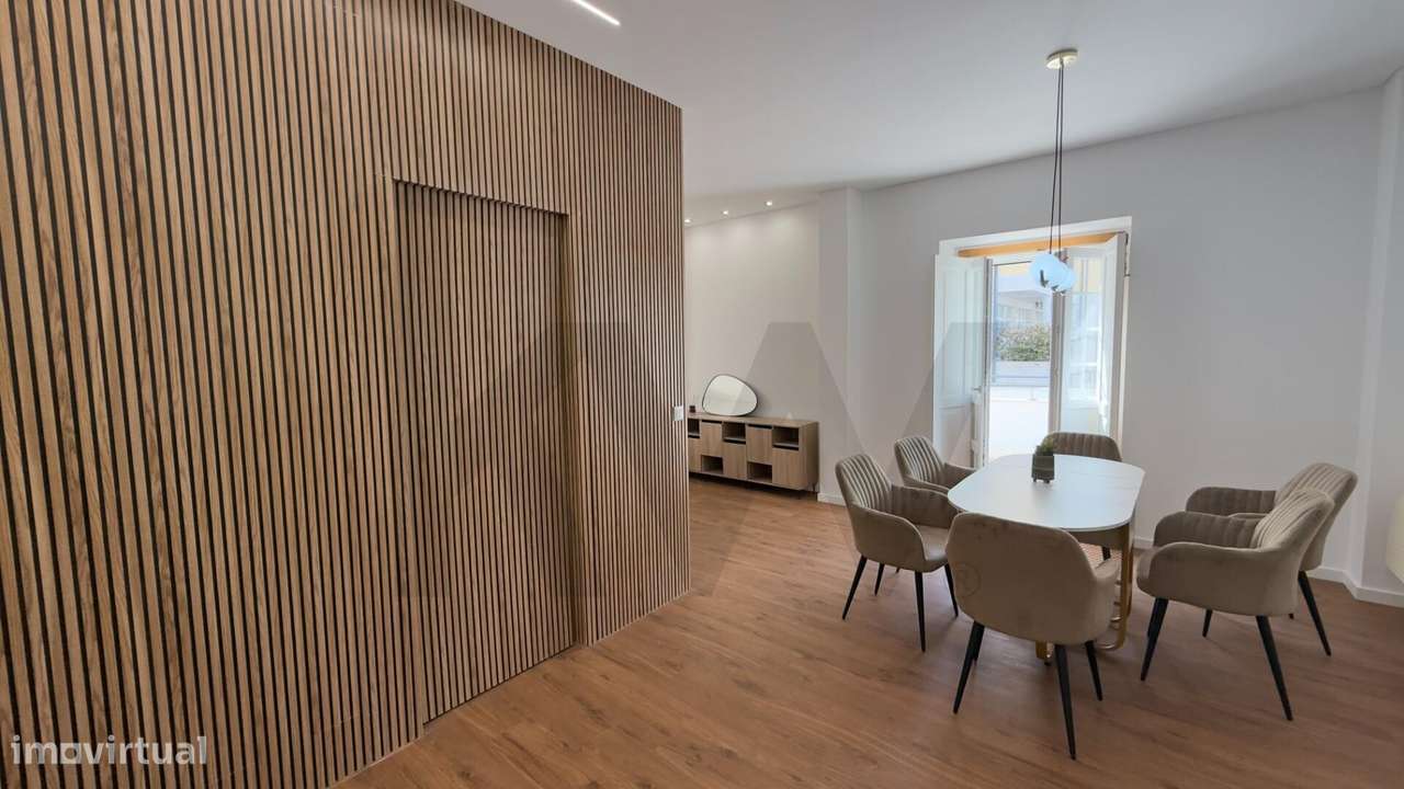 Moradia com 2 suítes, TOTALMENTE REMODELADA, com 141m2 e 2 estacioname - Grande imagem: 5/23