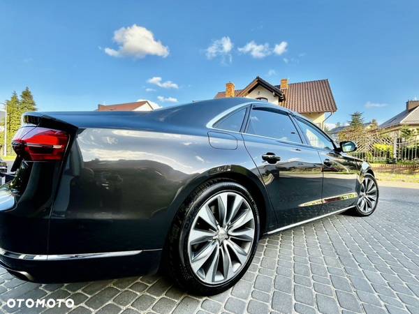 Audi A8 4.0 TFSI cylinder on demand quattro tiptronic - 11