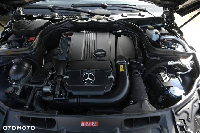 Mercedes-Benz Klasa C 180 BlueEFFICIENCY - 36