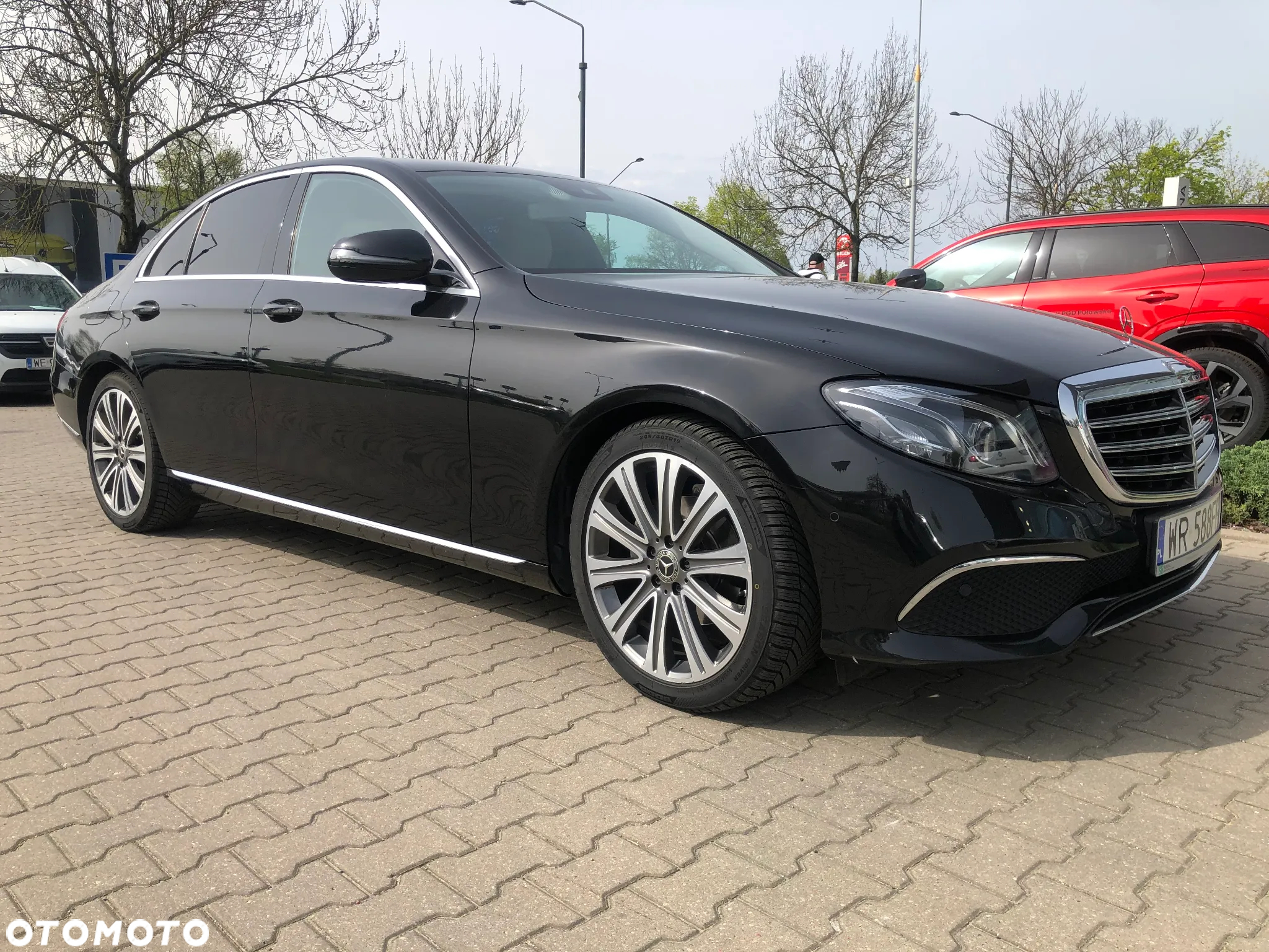 Mercedes-Benz Klasa E 200 d 9G-TRONIC Exclusive - 2