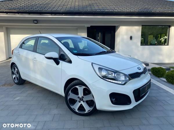 Kia Rio 1.2 Edition 7 - 10