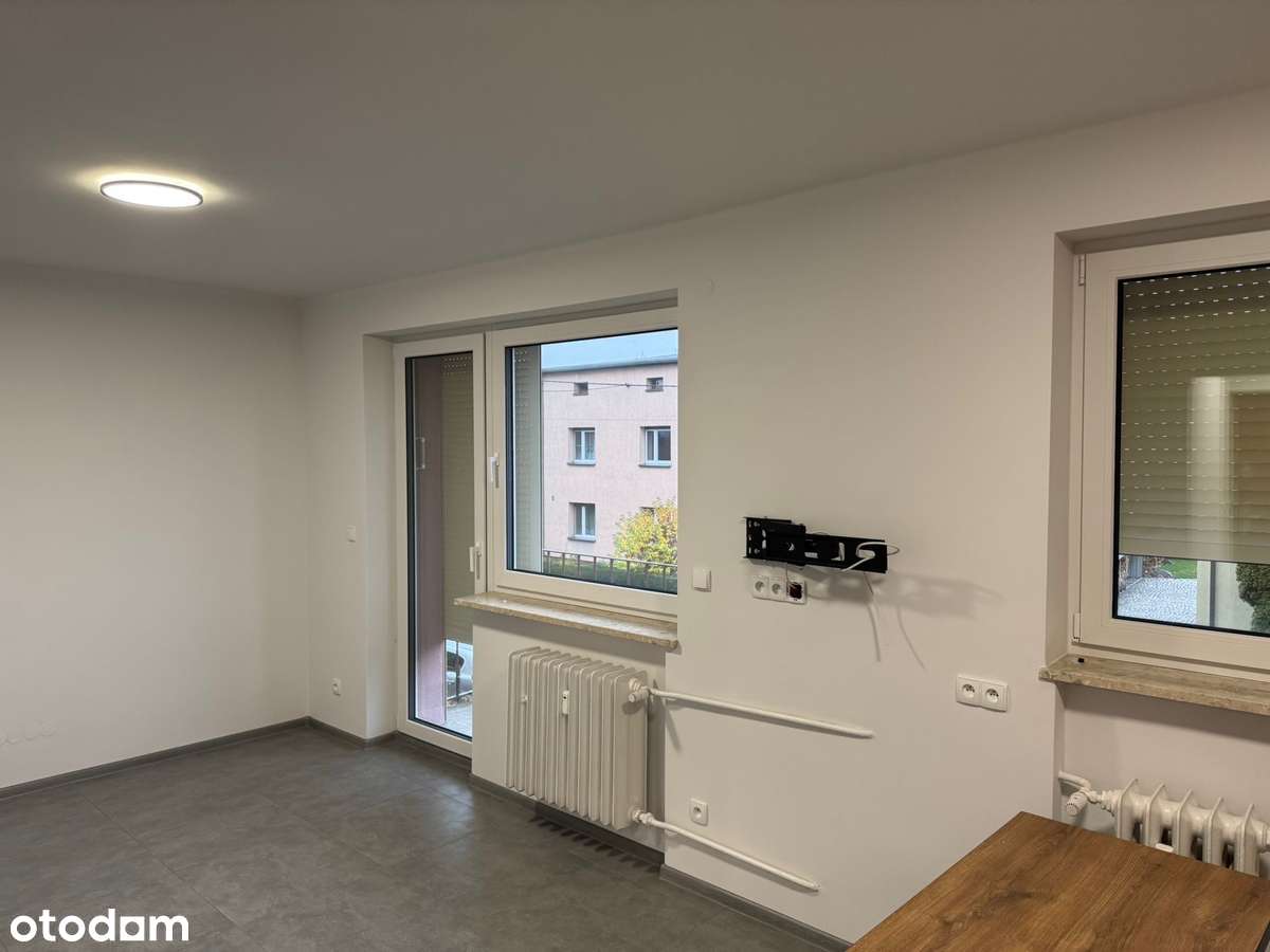 Mieszkanie w centrum po generalnym remoncie - pierwsze zamieszkanie - Pełny obrazek: 4/12