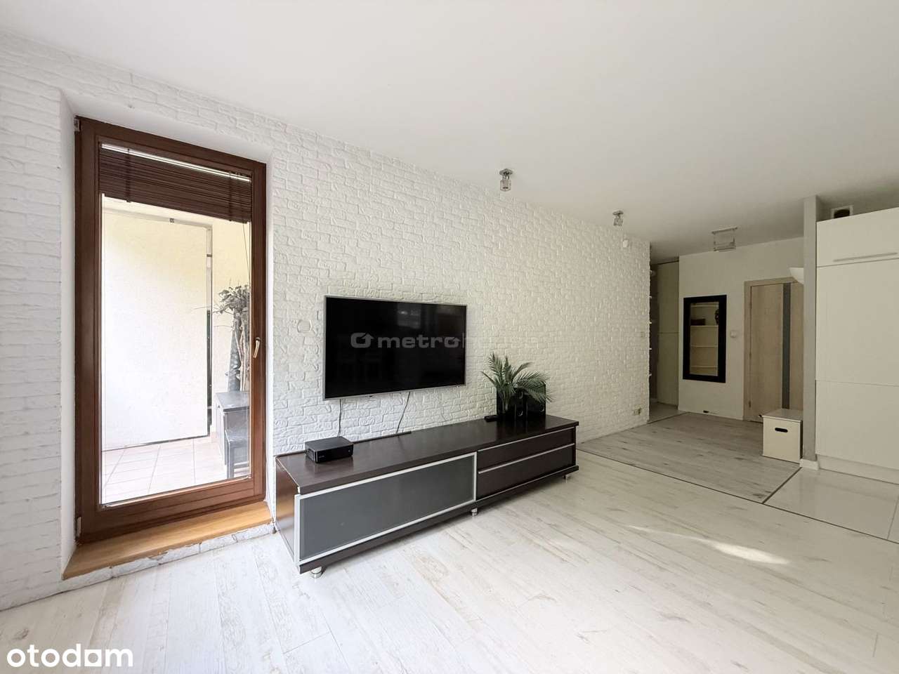 Parter 55m2 2 pok. z balkonem, 2 miejsca postojowe-3