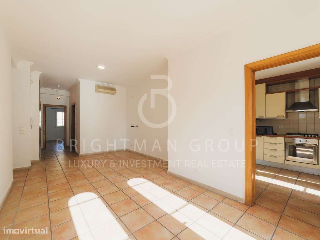 Apartamento T1 no coração do Monte Estoril-10