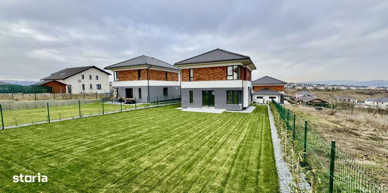 Ansamblu de case premium, 150mp utili, 431mp teren, Dezmir - Imagine principală: 3/7