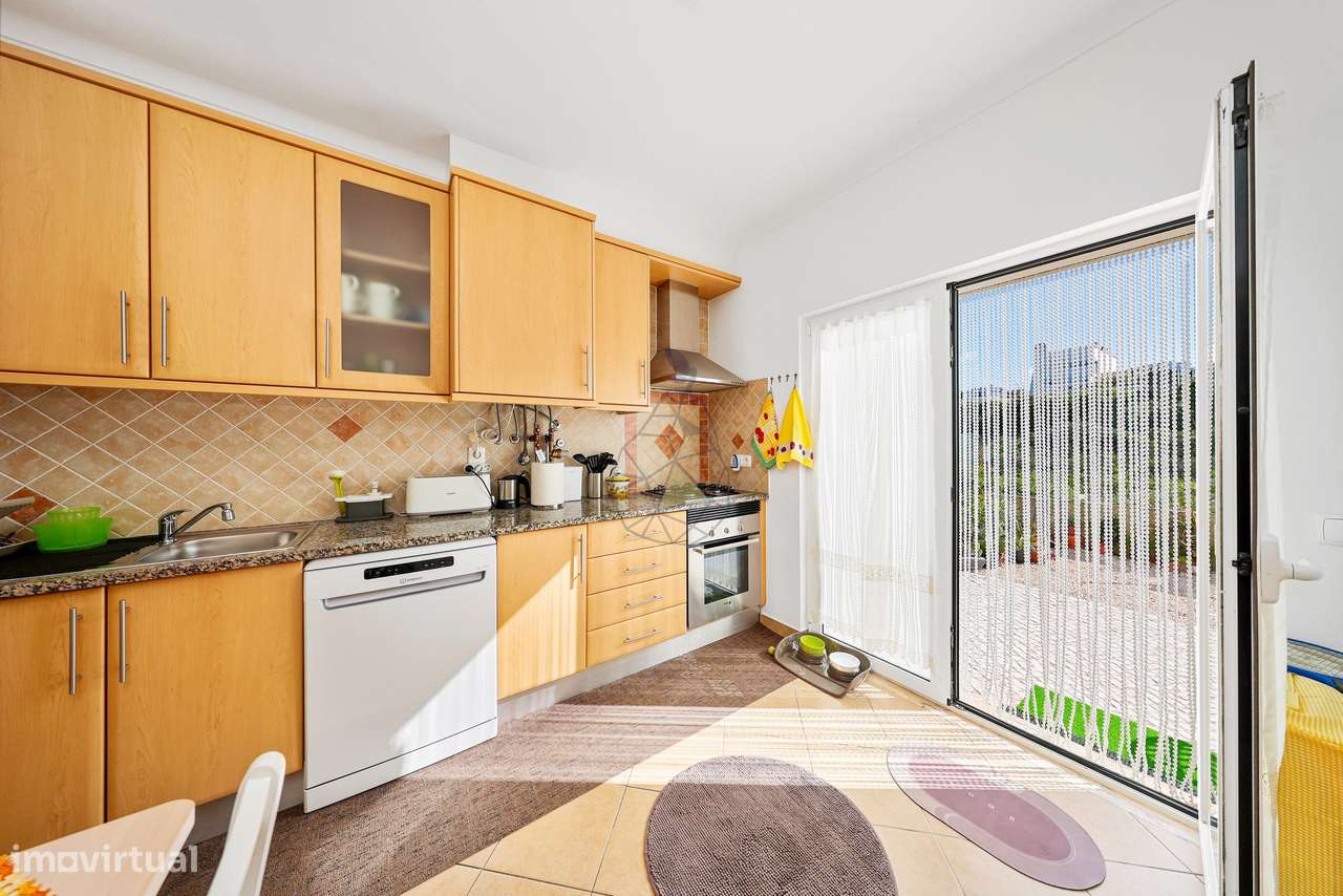 Moradia com 3 Quartos em Condomínio com Piscina em Aljezur - Grande imagem: 4/60