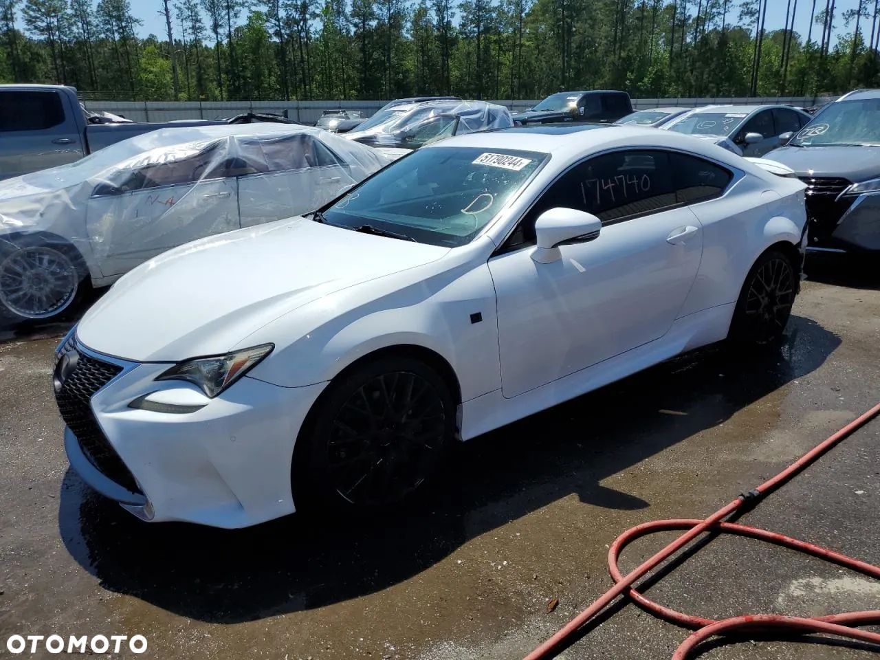 Lexus RC - 1