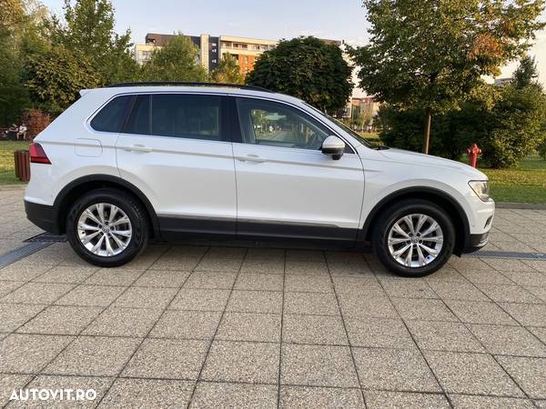 Volkswagen Tiguan - 4