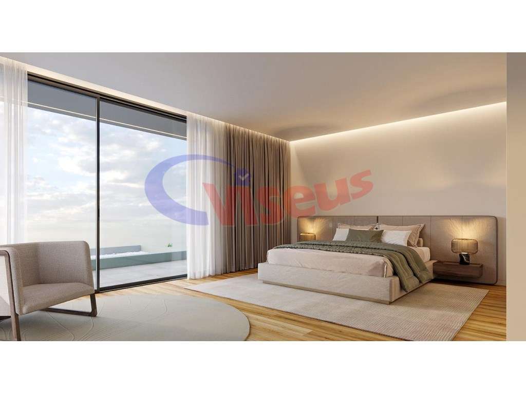 Moradia T4 e Office Canidelo-13