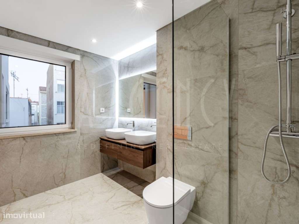 Apartamento T3 com vista mar-12