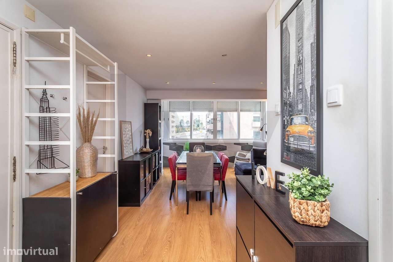 Luminoso Apartamento T3 nas Laranjeiras - Grande imagem: 4/39